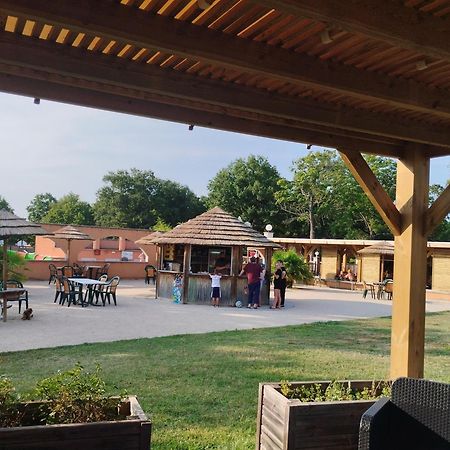 Camping Domaine De Senaud Albon Zewnętrze zdjęcie