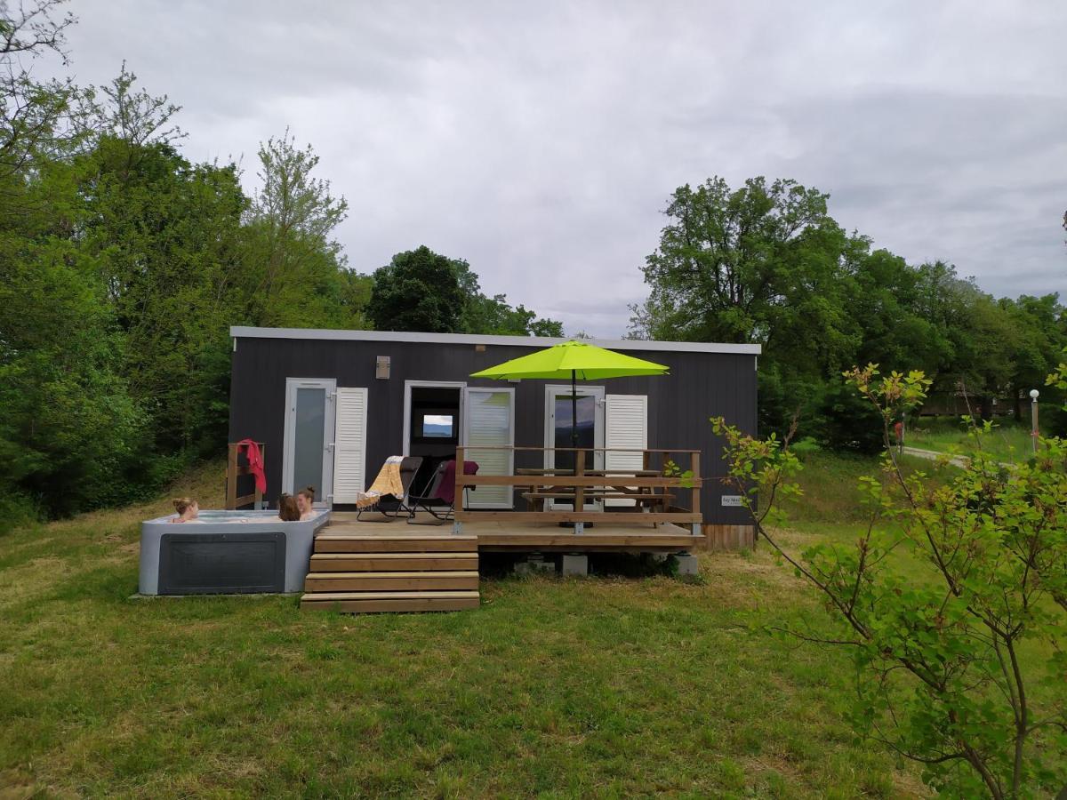 Camping Domaine De Senaud Albon Zewnętrze zdjęcie