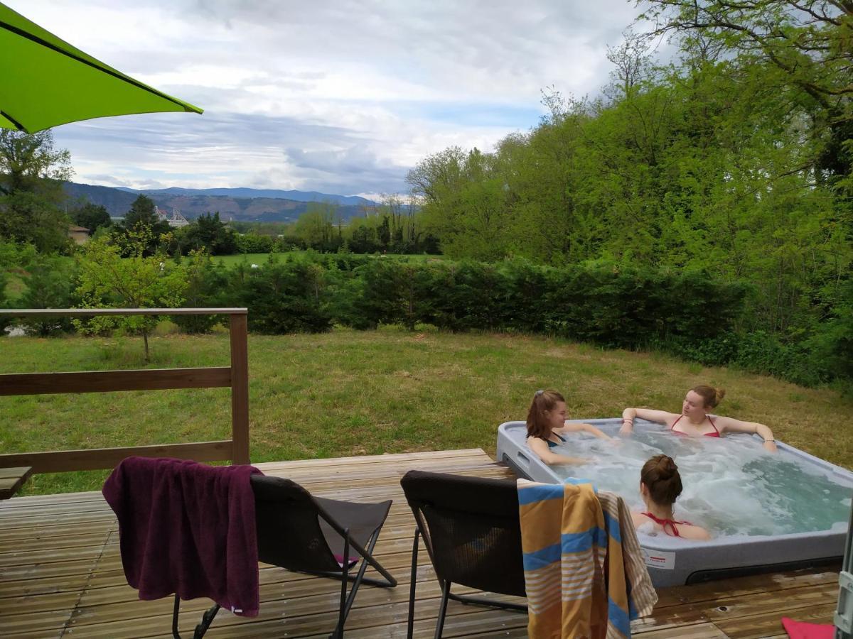 Camping Domaine De Senaud Albon Zewnętrze zdjęcie