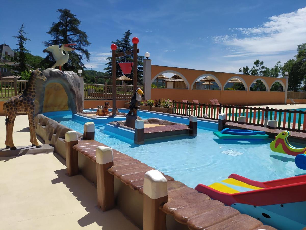 Camping Domaine De Senaud Albon Zewnętrze zdjęcie