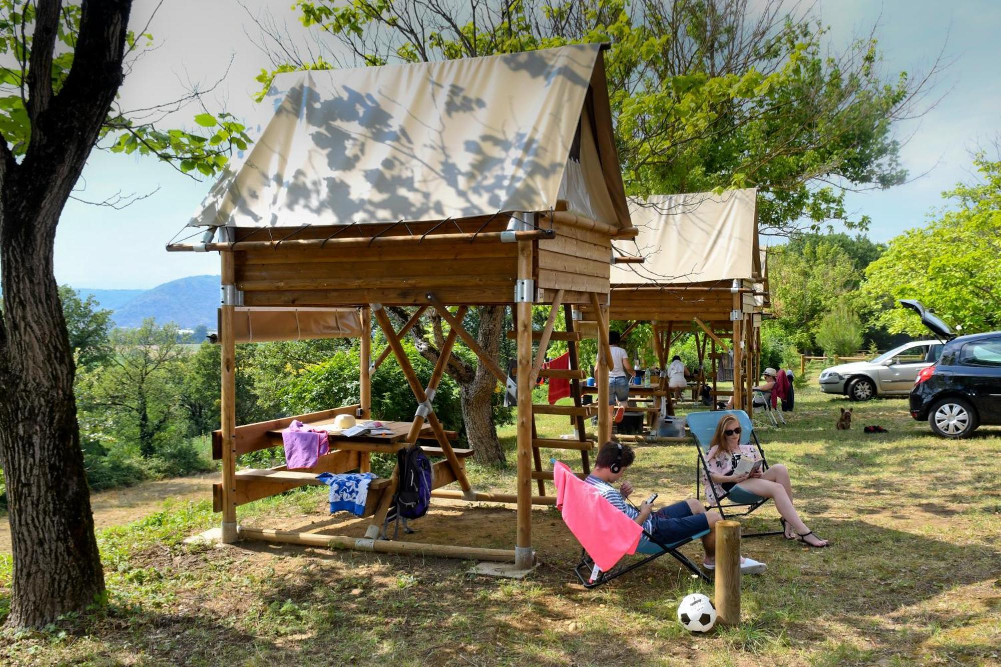 Camping Domaine De Senaud Albon Zewnętrze zdjęcie