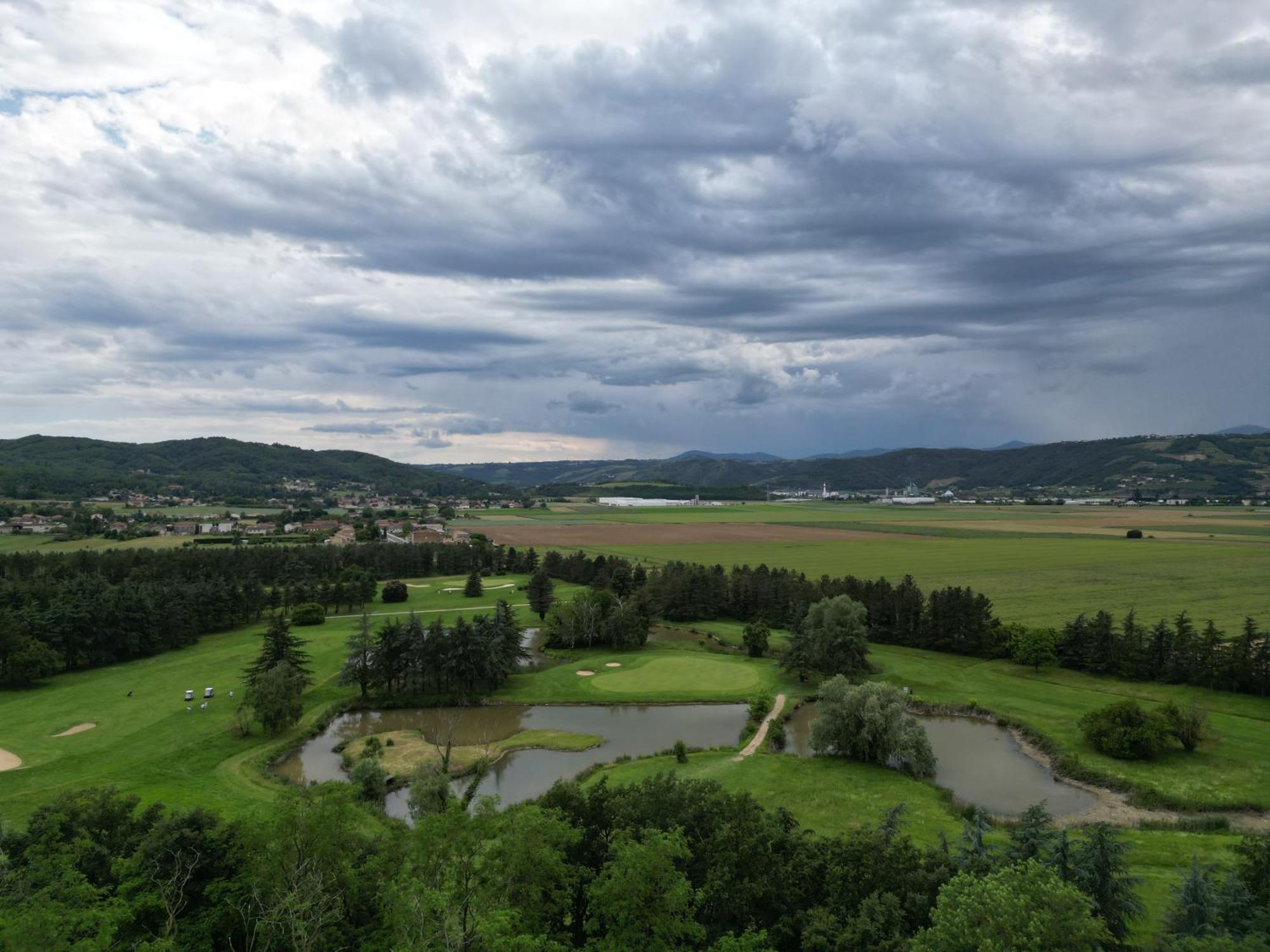 Camping Domaine De Senaud Albon Zewnętrze zdjęcie