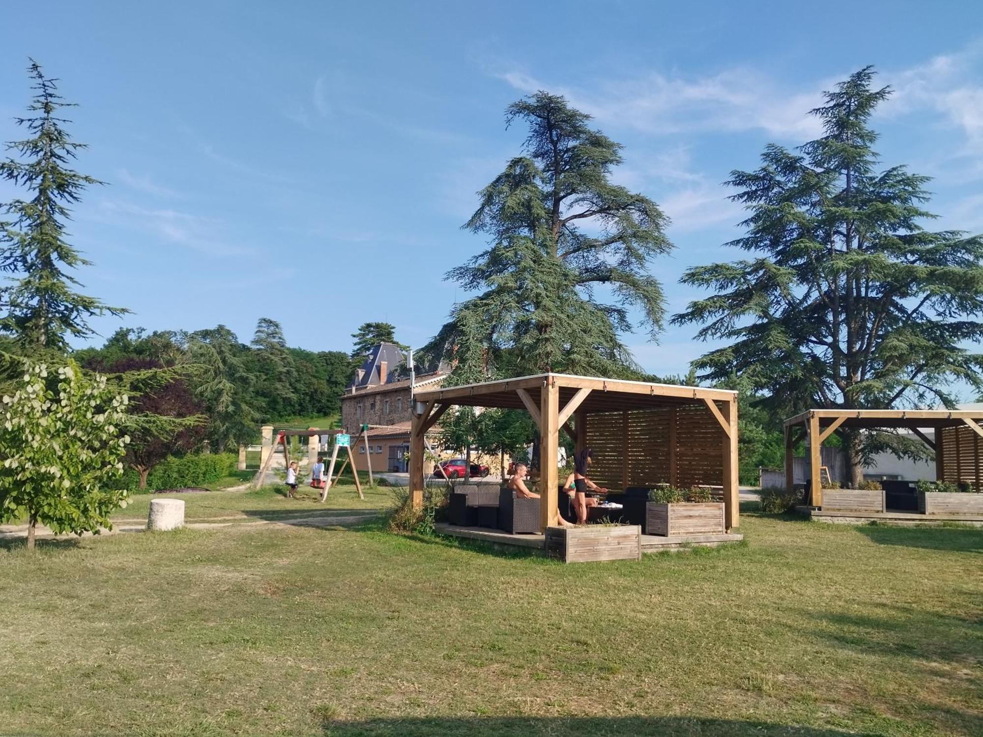 Camping Domaine De Senaud Albon Zewnętrze zdjęcie